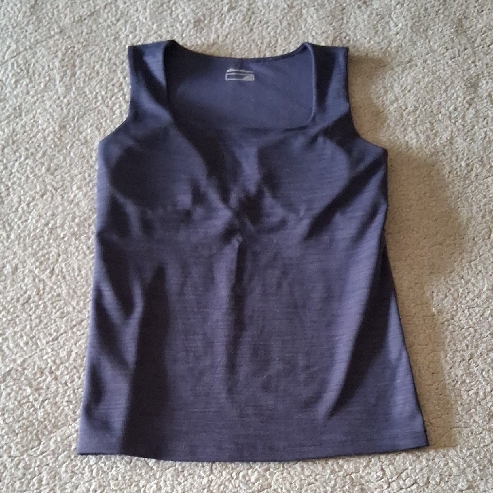 Eddie Bauer Women's Tank Top in Deep Purple